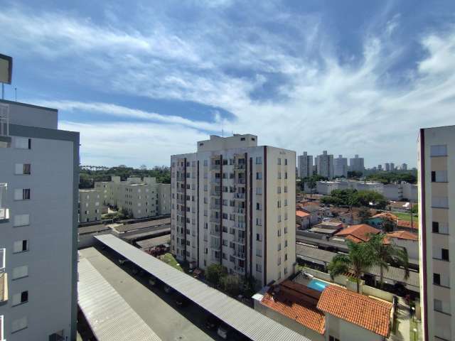 Apartamento 2 dormitórios, sacada e vista livre