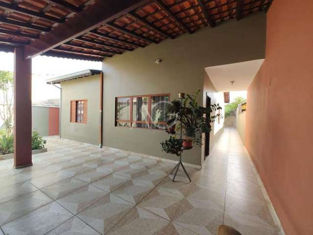 Casa para Venda em Indaiatuba, Jardim Tropical, 3 dormitórios, 1 suíte, 2 banheiros, 2 vagas