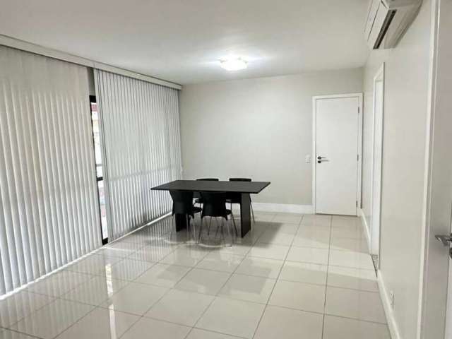 Apartamento Alto Padrão em Alphaville 1, com 113m², 3/4 no palm ville, reformado