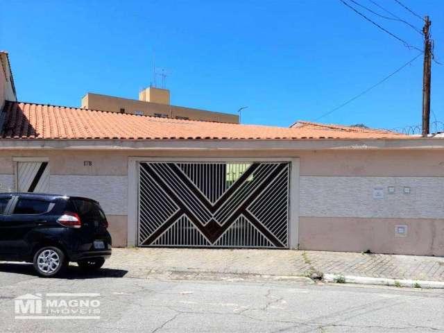 Casa com 6 dormitórios à venda, 200 m² por R$ 790.000,00 - Ermelino Matarazzo - São Paulo/SP