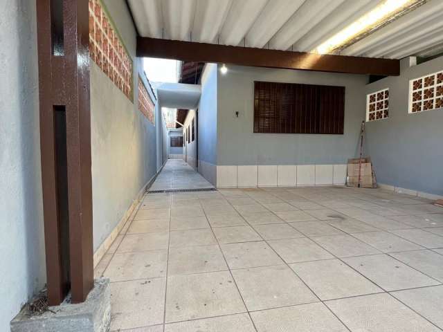 Oportunidade única: casa espaçosa em bairro seguro