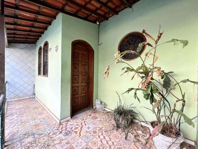 Casa Geminada para Venda, santa branca, 3 dormitórios, 1 suíte, 1 banheiro, 3 vagas