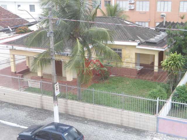 Casa com 3 dorms, Boqueirão, Praia Grande - R$ 1.7 mi, Cod: 3182