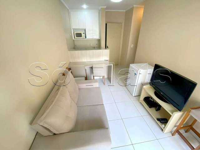 Flat com cozinha completa, prox a Av. Ibirapuera e Av. Sto Amaro