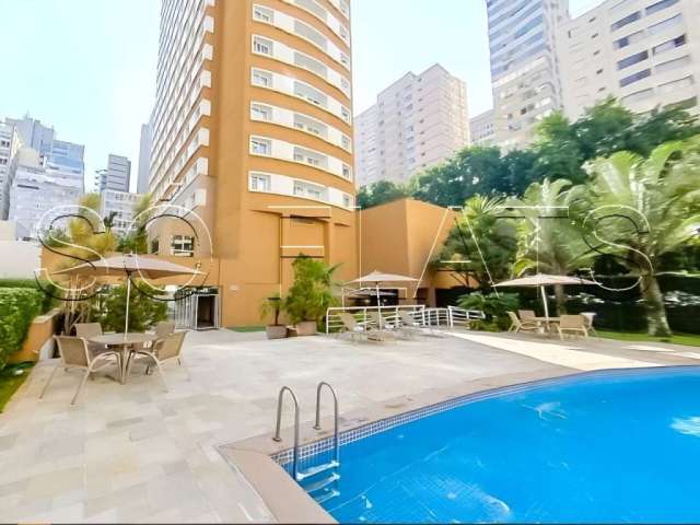 Flat no International Plaza com 2 dormitórios e 2 vagas disponível para locação no Jardins.