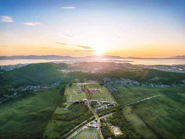 Vem aí o primeiro condomínio fechado com estrutura de resort em São José e Grande Florianópolis.