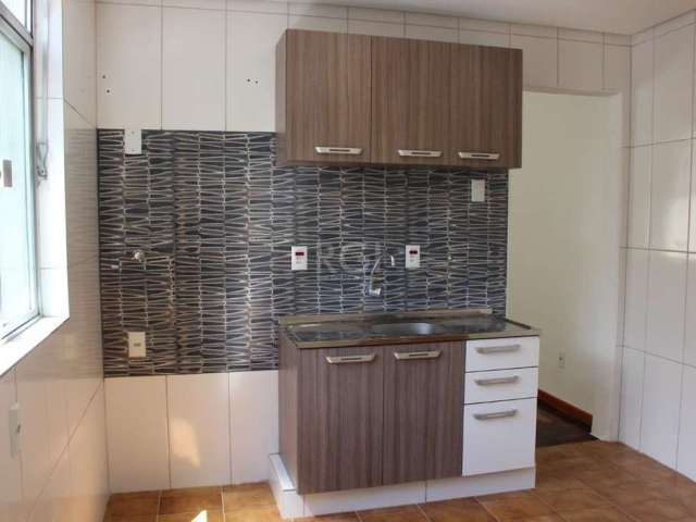 Apartamento de dois dormitórios no bairro da Azenha em Porto Alegre.&lt;BR&gt;Apartamento de 2 (dois) dormitórios, com 55m² privativos, totalmente reformado. É entrar e morar. Gradeado, total seguranç