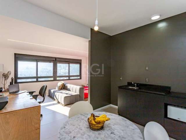 Saia do comum! Loft de 1 quarto, andar alto com sol da manhâ, Semi Mobiliado e com 2 vagas cobertas.&lt;BR&gt;Veja conhecer um lugar diferente para morar.&lt;BR&gt;O empreendimento possui infraestrutu