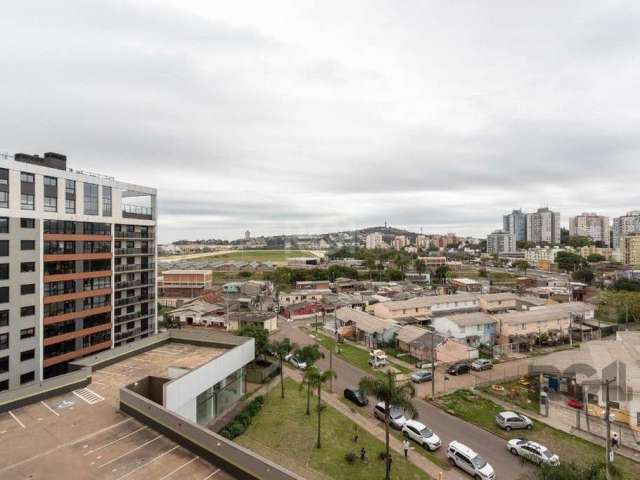 Excelente sala comercial no empreendimento Morano, localizada na Avenida Icarai, 1717, Cristal, Porto Alegre. Possui área privativa de 37.91m² e área total de 63.62m². Conta com 1 banheiro social, vis