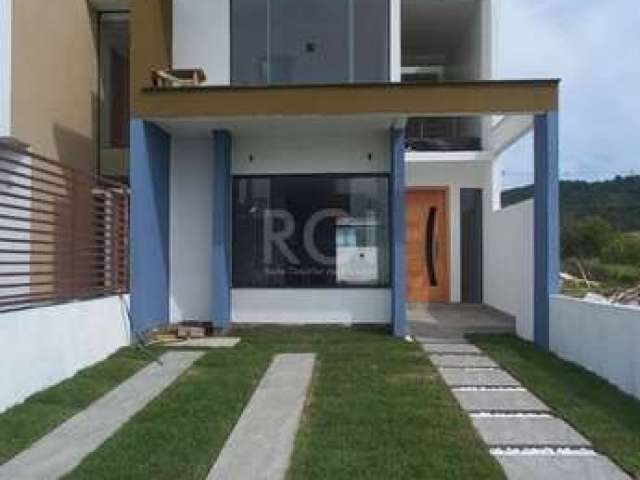 Excelente sobrado com três suítes, cozinha, sala amplo living, gesso rebaixado, lavabo, piscina, churrasqueira,  área de serviço separada, uma vaga de garagem, praças poliesportivas, próximo ao Zaffar