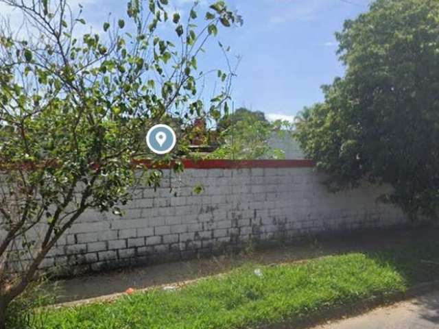 Terreno no bairro Restinga medindo 15,10 x 64, tanto para comercio ou residencial, quitado, escriturado, apto para financiamento bancário. Agende sua visita e surpreenda-se.