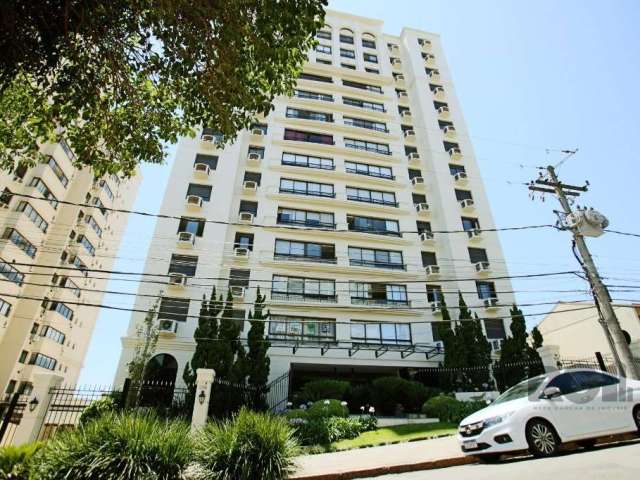 Vendo com Exclusividade!!  Prédio imponente e majestoso..Apartamento 100 % MOBILIADO ..Super ventilado e iluminado ..02 dormitórios com suite..ficam todos moveis e utensílios(fotos), inclusive cerveje