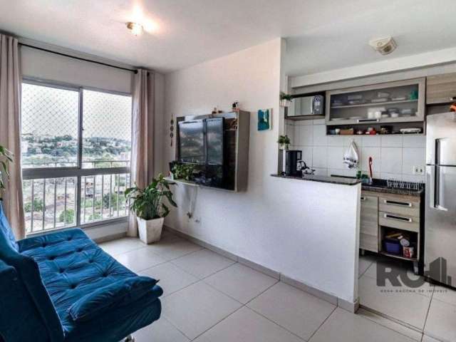 O APARTAMENTO&lt;BR&gt;&lt;BR&gt;Andar alto com vista livre, 2 dormitórios, living para 2 ambientes, cozinha americana com churrasqueira, banheiro social e 1 vaga escriturada. Andar alto com vista liv