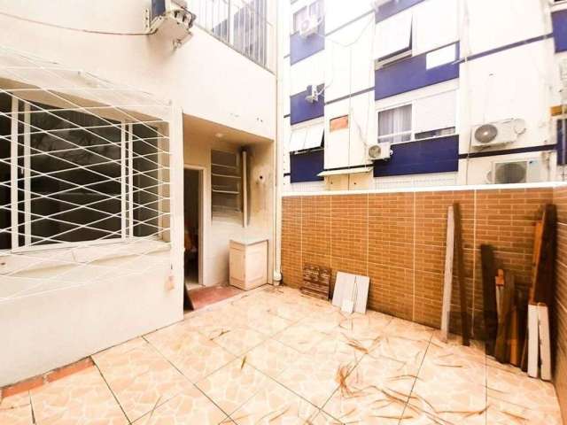 Excelente apartamento à venda localizado na Avenida Cauduro, no bairro Bom Fim em Porto Alegre. Com 80m² de área privativa e 100m² de área total, conta com 2 dormitórios, 1 banheiro social, sala espaç