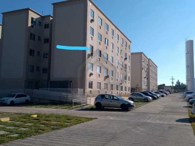 Vende lindo apartamento de 2 dormitórios, sala, cozinha e banheiro. Móveis planejados da cozinha ficam junto com o  imóvel. Condomínio oferece como infraestrutura, salão de festas, playground, portari