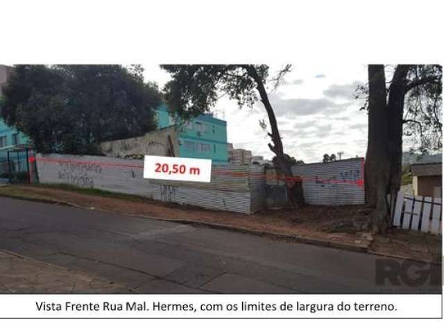 Terreno Amplo e Pronto para Construir no Bairro Camaquã - Porto Alegre/RS&lt;BR&gt;&lt;BR&gt;Excelente oportunidade na Rua Marechal Hermes, 522! Este terreno de 902 m², com dimensões de 20,5m x 44m, o