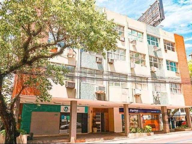 VENDO SALA PARA CLINICA BAIRRO RIO BRANCO&lt;BR&gt;Excelente sala comercial, pra consultório médico. Semi mobiliada, pronta pra uso.&lt;BR&gt;Prédio com portaria e elevador, em um dos melhores pontos 