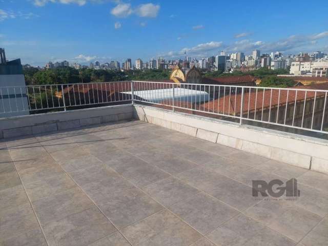 Cobertura 3 dorms com vaga de garagem no bairro Santana&lt;BR&gt;Diferenciada cobertura no bairro Santana, vista perene para Colégio Militar, Parque redenção e Venancio Aires. São 3 dormitórios sendo 