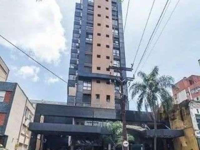 Loja no bairro Bom Fim com 376m² de área útil, toda estrutura para atividade restaurante.&lt;BR&gt;Localização entre as Ruas Vasco da Gama e Castro Alves, próximo da Rua Casemiro de Abreu.&lt;BR&gt;Lo