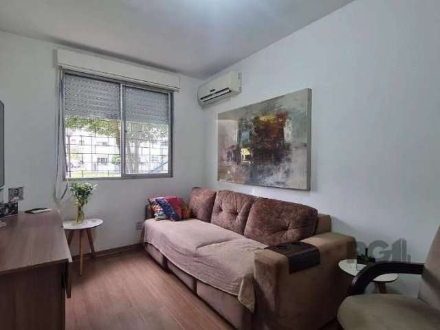 Apartamento de 02 dormitórios, no bairro Jardim Itu. Possui living para dois ambientes com Split, cozinha com balcão de pia, armários sob medida e cooktop, área de serviço integrada, um banheiro socia