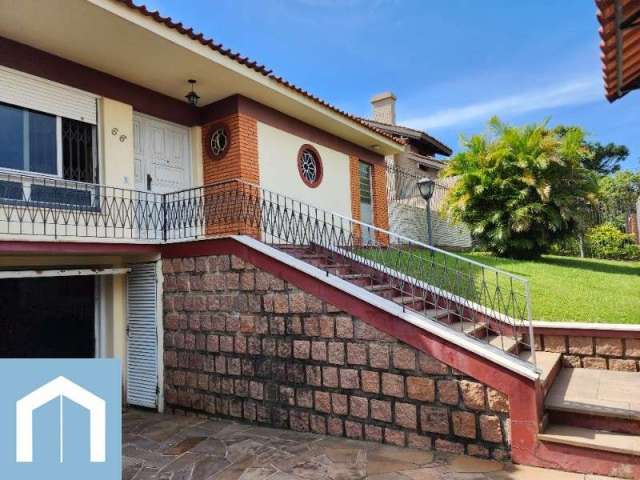 Casa com 3 quartos à venda na Rua Pinaré, Vila Assunção, Porto Alegre, 305 m2 por R$ 1.850.000