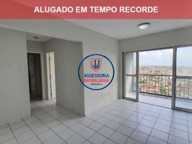 Apartamento em Petrópolis com 2 quartos, sendo 1 suíte, para alugar no Condomínio Residencial Dom Heitor De Araújo Sales