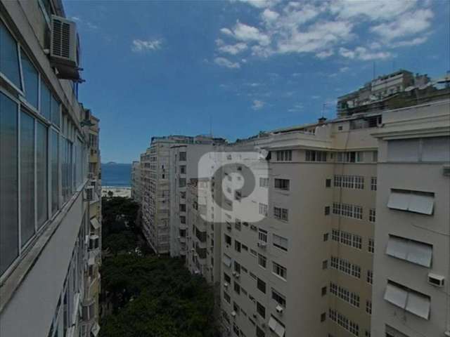 Oportunidade Única em Copacabana: próxima a praia, posto 4 de Copacabana, 100m², 3 quartos.