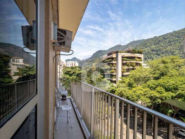 Varanda, apartamento 3 quartos, 1 suite, na Maria Angelica na quadra da Lagoa. 96m2, 1 vaga.