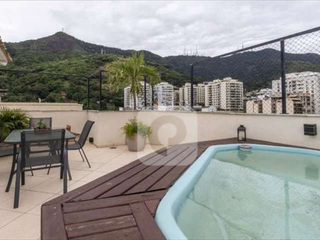 Cobertura reformada com Piscina e Churrasqueira na Tijuca!