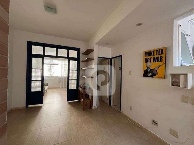 Quarto e sala com 52m², reformadíssimo, no Largo dos Leões, com vista para o Cristo!