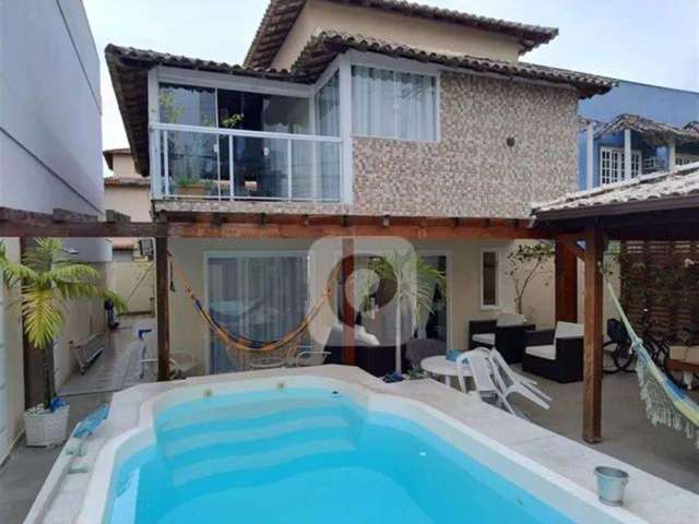 Casa Condomínio Fechado, com 3 suítes, piscina, academia, área gourmet, garagem