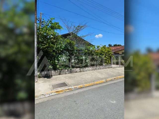 Terreno com 755,48 m2 ao lado da HAVAN, em São Domingos, Navegantes/SC