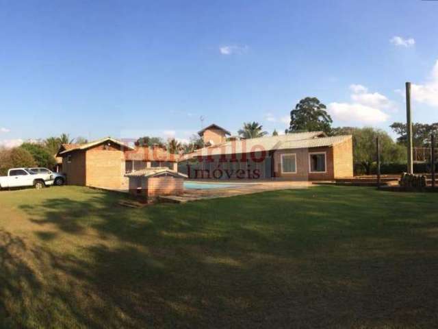 Chácara para Venda em São Carlos, Tibaia de São Fernando, 4 dormitórios, 4 suítes, 2 banheiros