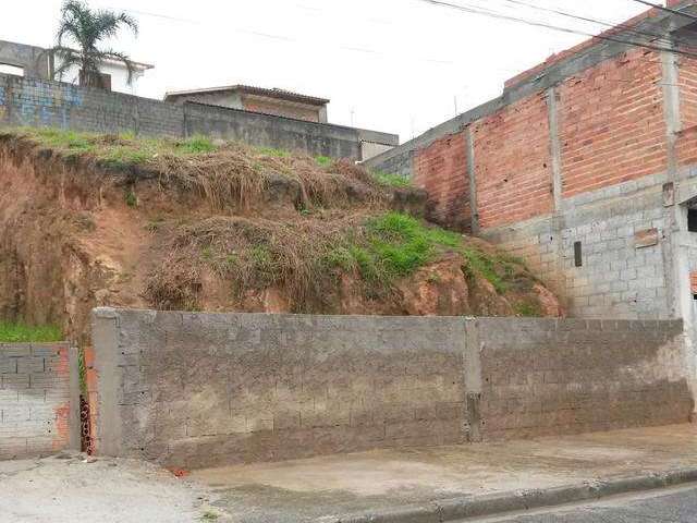 Terreno para Venda em Itapevi, Parque Wey, 1 dormitório, 1 banheiro, 1 vaga