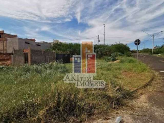 Terreno à venda no Parque Residencial Castelo, Bauru  por R$ 170.000