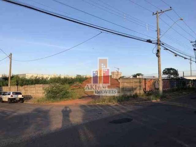 Excelente lote comercial no Jardim Contorno.