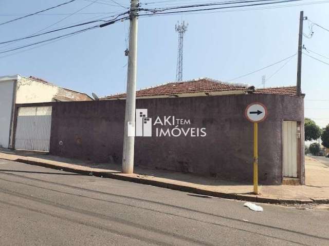 Casa à Venda e para Locação na Vila Independência - Bauru/SP