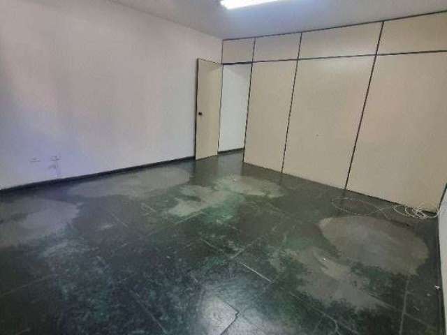 Sala Comercial Próx. ao metrô Tatuapé 25m² ou 30m²