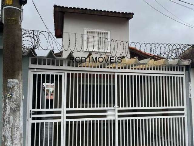 Casa com 3 dormitórios- 2 Vagas - No Jardim Esmeralda