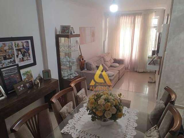 Apartamento com 2 dormitórios à venda, 100 m² por R$ 450.000,00 - Gonzaga - Santos/SP