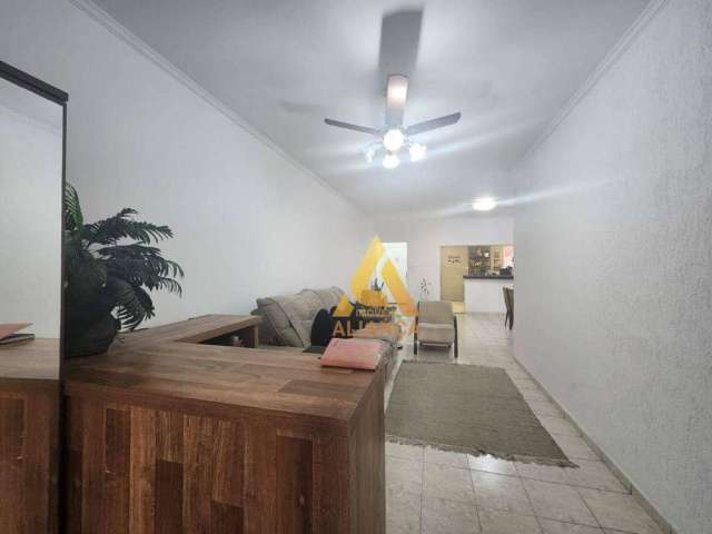 Apartamento com 3 dormitórios, 1 suite, Varanda, 1 vaga demarcada, no Marapé Santos-SP