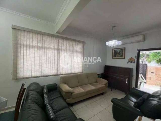 Sobrado com 4 dormitórios à venda, 150 m² por R$ 1.700.000,00 - Gonzaga - Santos/SP