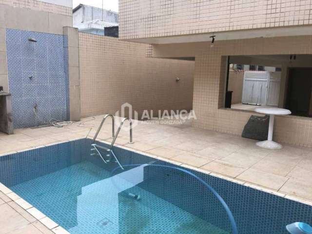 Casa com piscina, 3 dorms, garagem p 5 carros