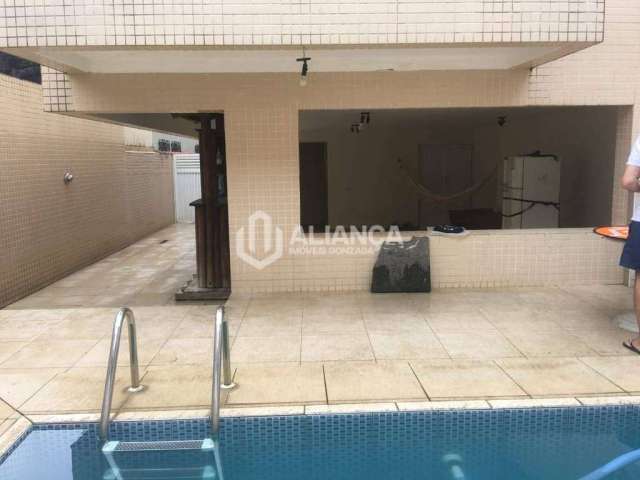 Casa com 3 dormitórios à venda por R$ 1.300.000,00 - Vila Belmiro - Santos/SP