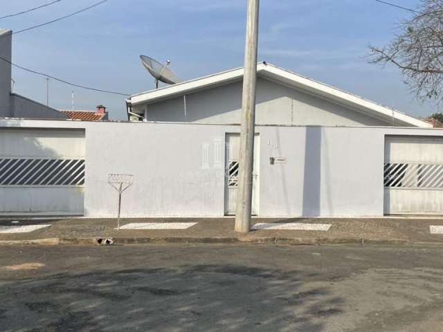 Casa Térrea para Venda em Americana, Vila Dainese, 3 dormitórios, 1 suíte, 3 banheiros, 5 vagas