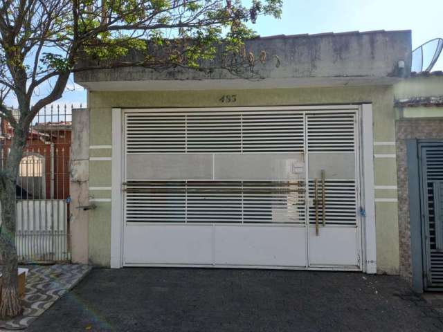 Casa para Venda em Suzano, Vila Figueira, 2 dormitórios, 1 banheiro, 1 vaga