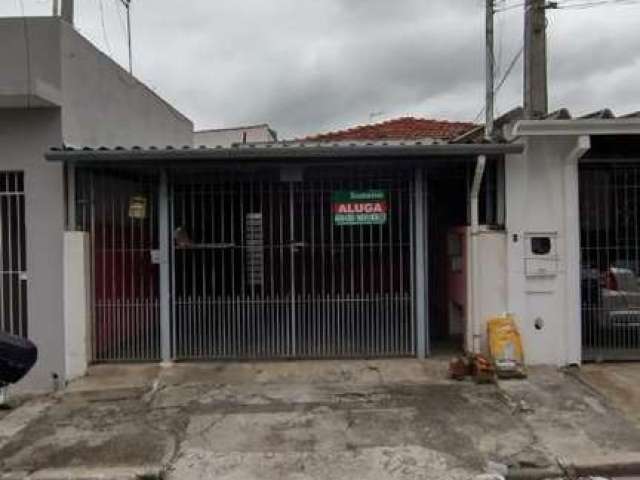 Casa para Locação em Suzano, Vila Amorim, 2 dormitórios, 1 banheiro, 2 vagas