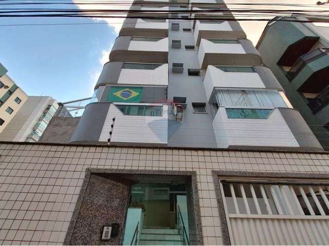 Linda Cobertura Duplex  à venda, com 4 quartos, sendo 2 suítes, sol da manhã, 2 vagas