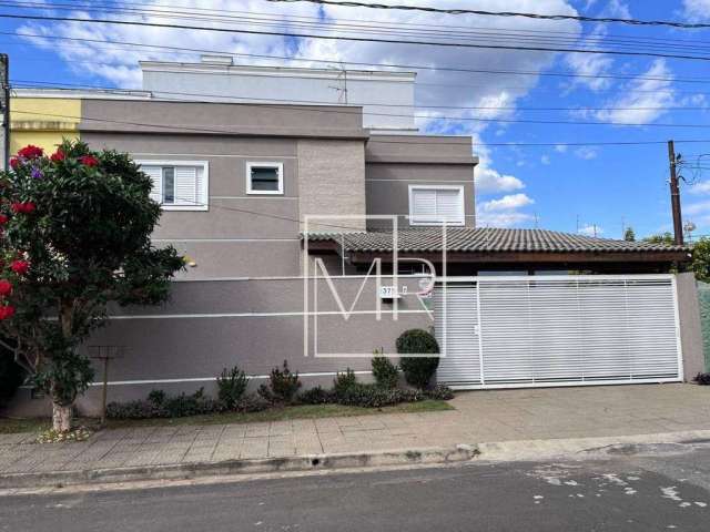 Casa com 3 suites à venda, 133 m² por R$ 790.000 - Jardim do Lago - Atibaia/SP