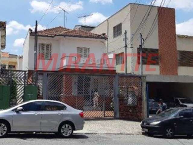 Sobrado de 224m² com 3 quartos em Santana